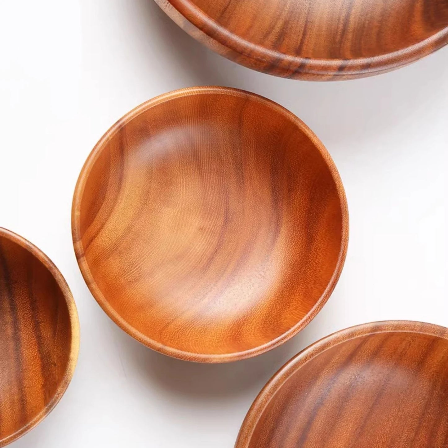 Acacia wooden bowls